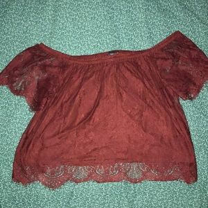 AMERICAN EAGLE Off the shoulder lace top
